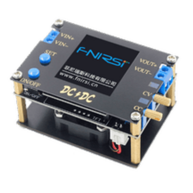 Регулируемый повышающий и понижающий преобразователь постоянного тока.
0,5-30 В, 4 А, 50 Вт с охлаждающим вентилятором